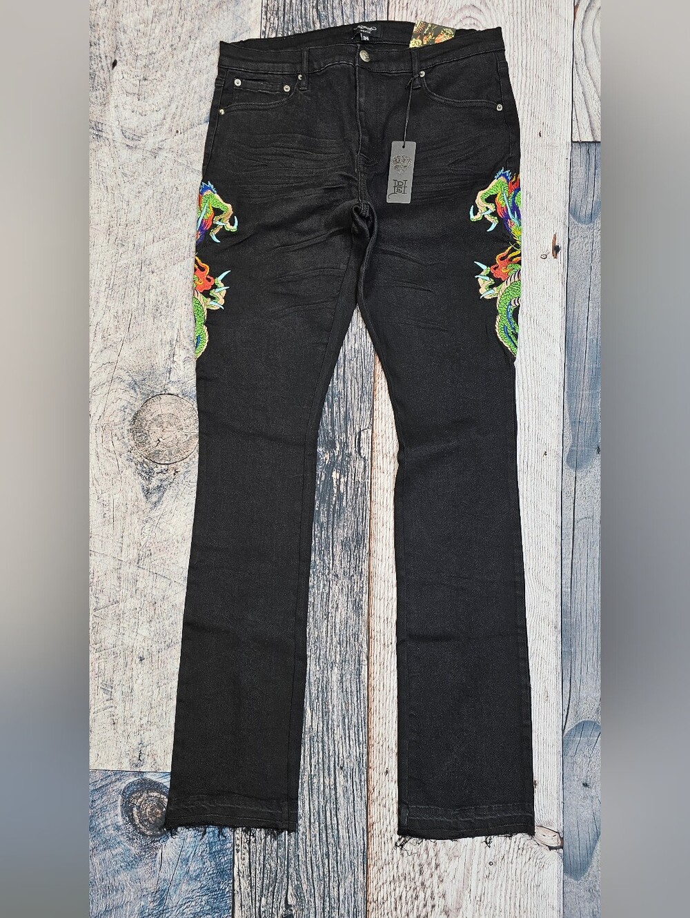 Ed Hardy Embroidered Dragon Stacked Boot Jeans Black Men’s Size 34x37 Raw Hem